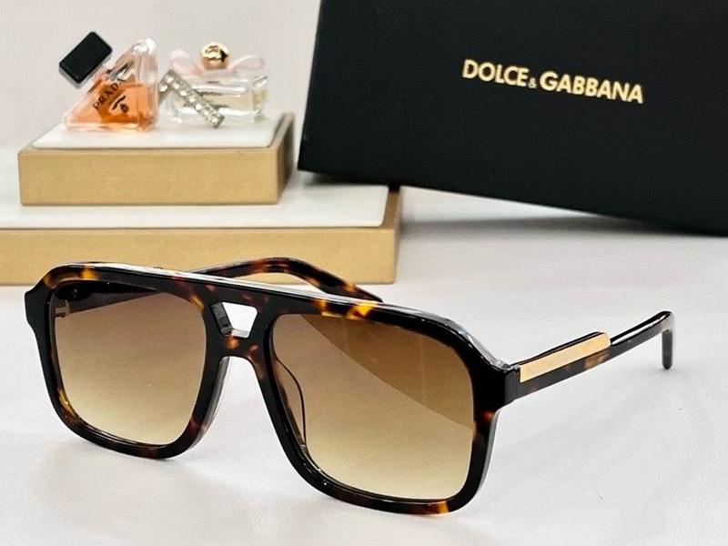 D&G Sunglasses 375